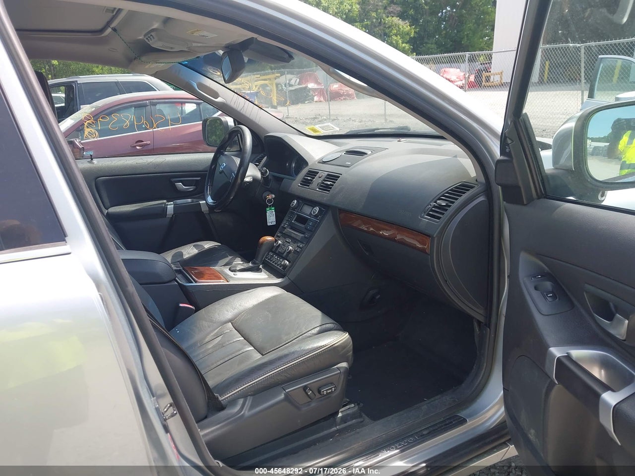 2013 VOLVO XC90 3.2 PLATINUM · 5/11