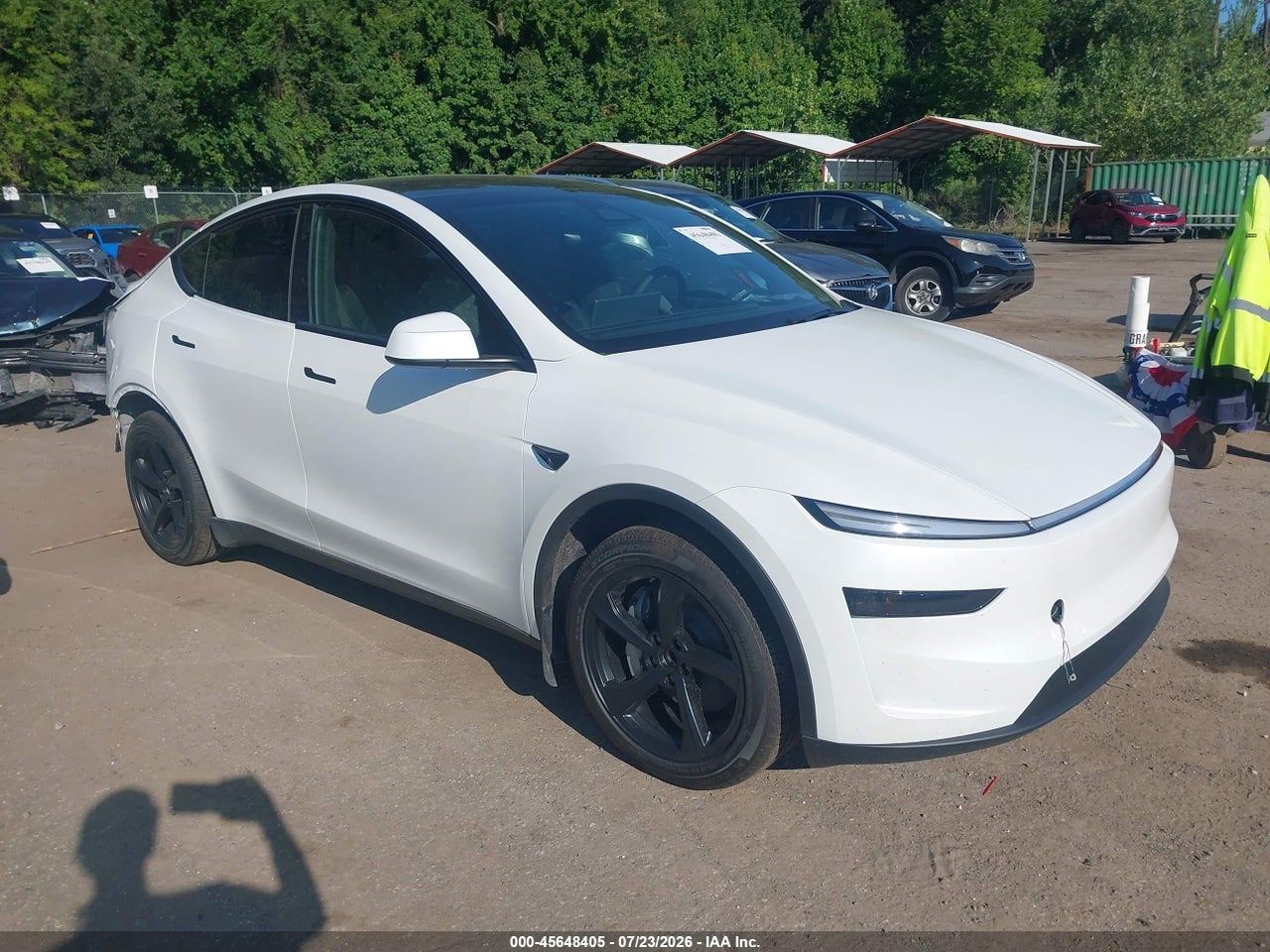 7SAYGDED5TA****** · 2026 TESLA MODEL Y PREMIUM REAR-WHEEL DRIVE/REAR-WHEEL DRIVE