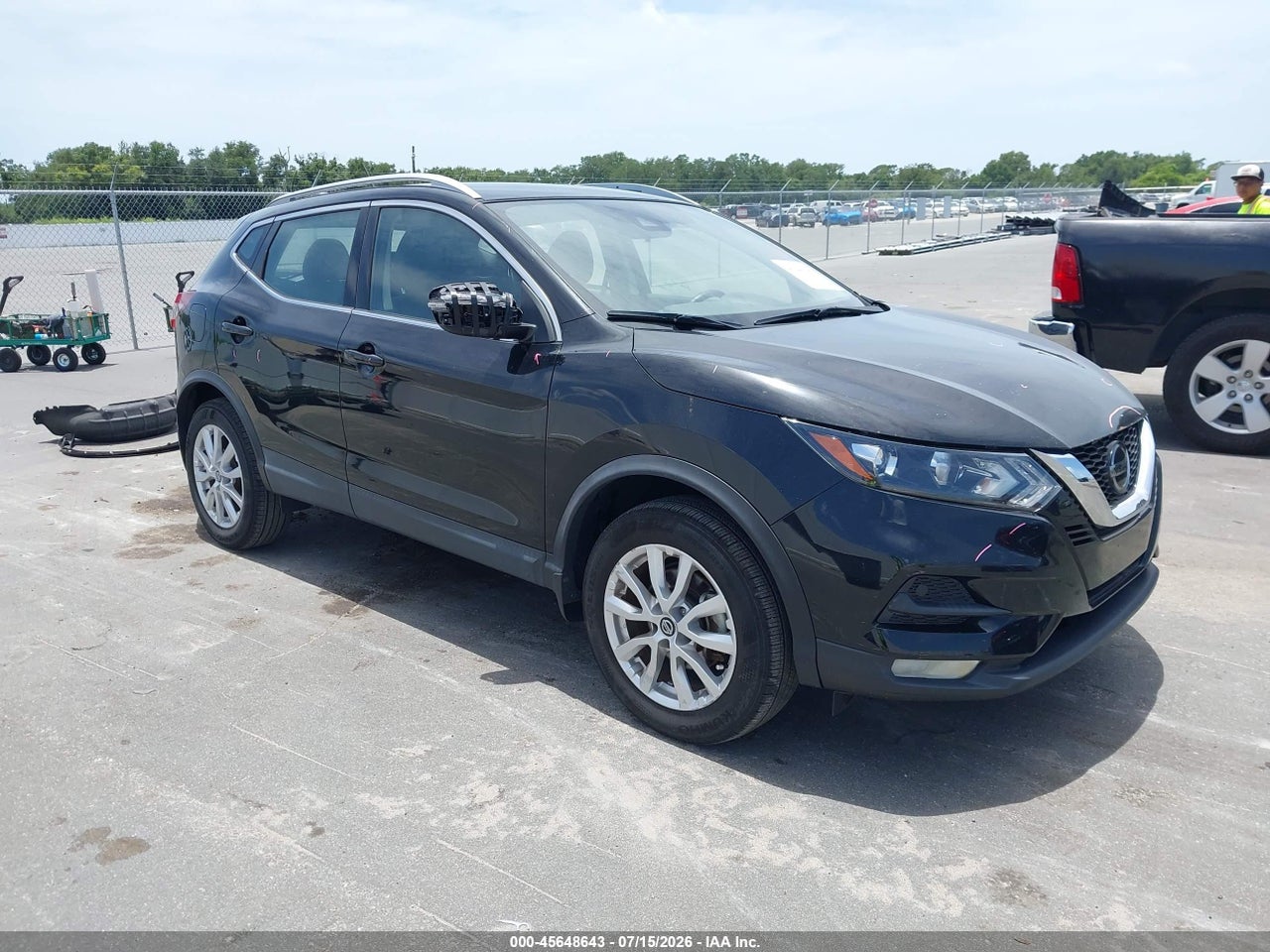 JN1BJ1BV7NW****** · 2022 NISSAN ROGUE SPORT SV FWD XTRONIC CVT