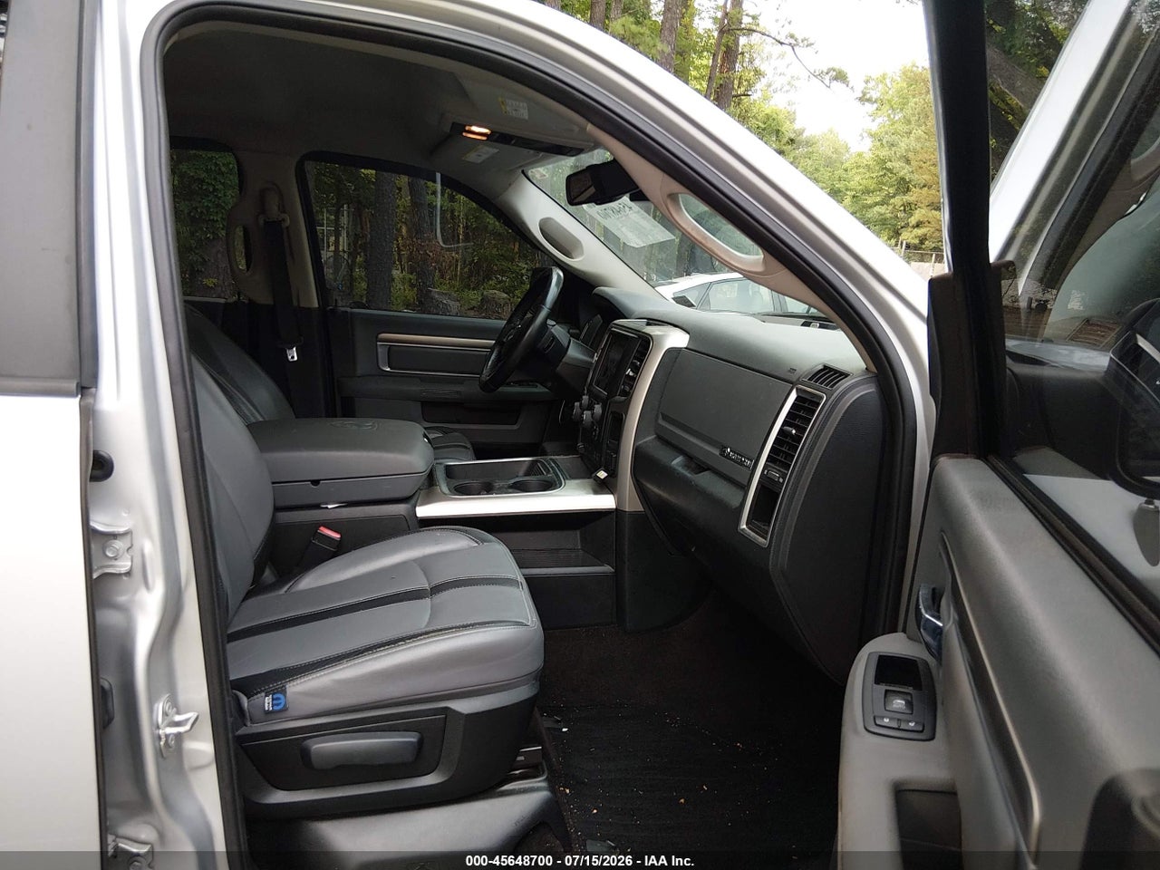 2016 RAM 1500 BIG HORN · 5/11
