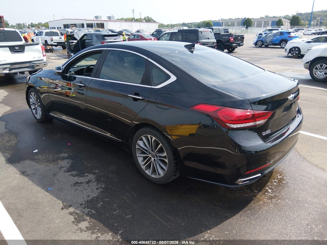 2016 HYUNDAI GENESIS 3.8 · 3/11