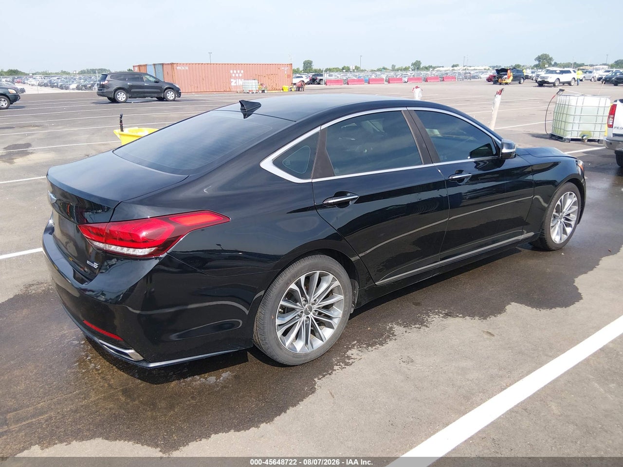 2016 HYUNDAI GENESIS 3.8 · 4/11