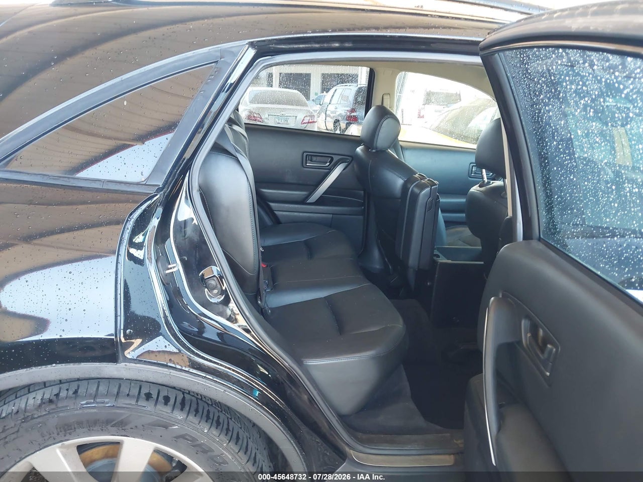 JNRAS08W63X****** · 2003 INFINITI FX35   · 8/11