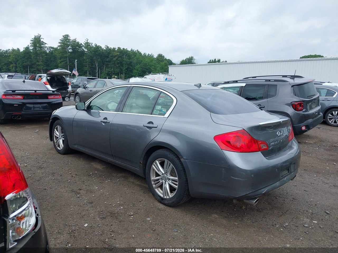 2013 INFINITI G37X   · 3/11