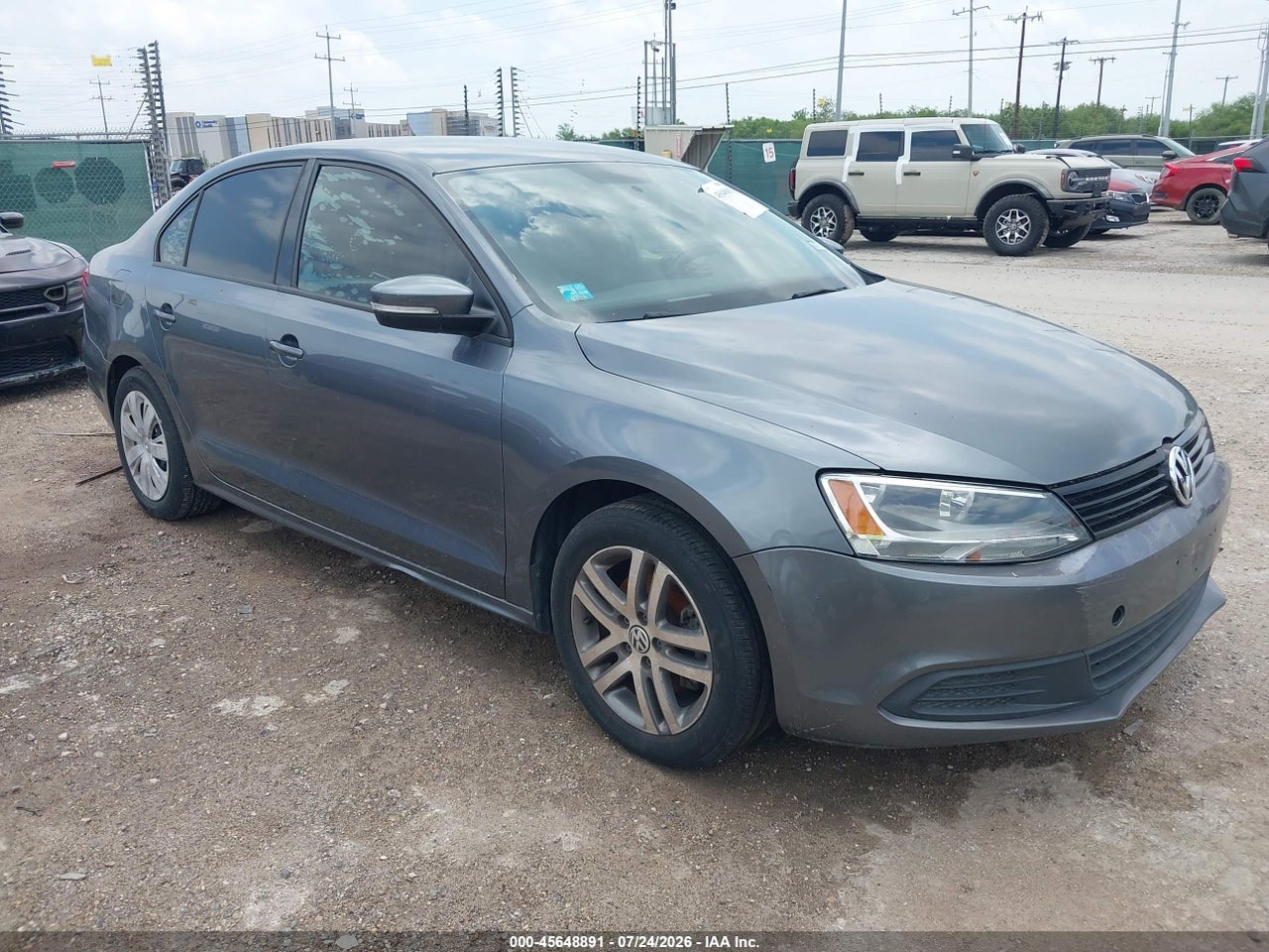 3VWDX7AJ0BM****** · 2011 VOLKSWAGEN JETTA 2.5L SE