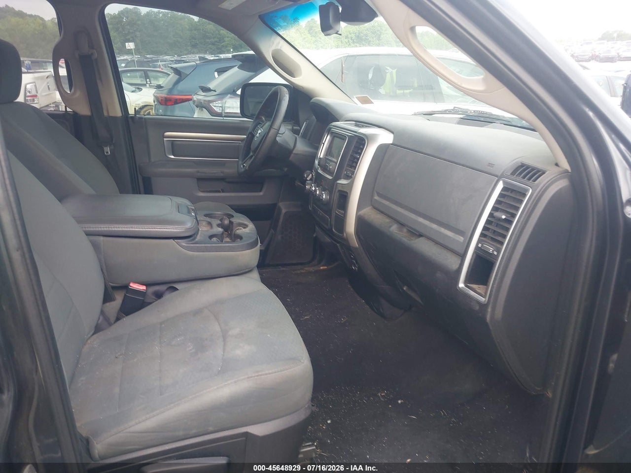 2016 RAM 1500 SLT · 5/11