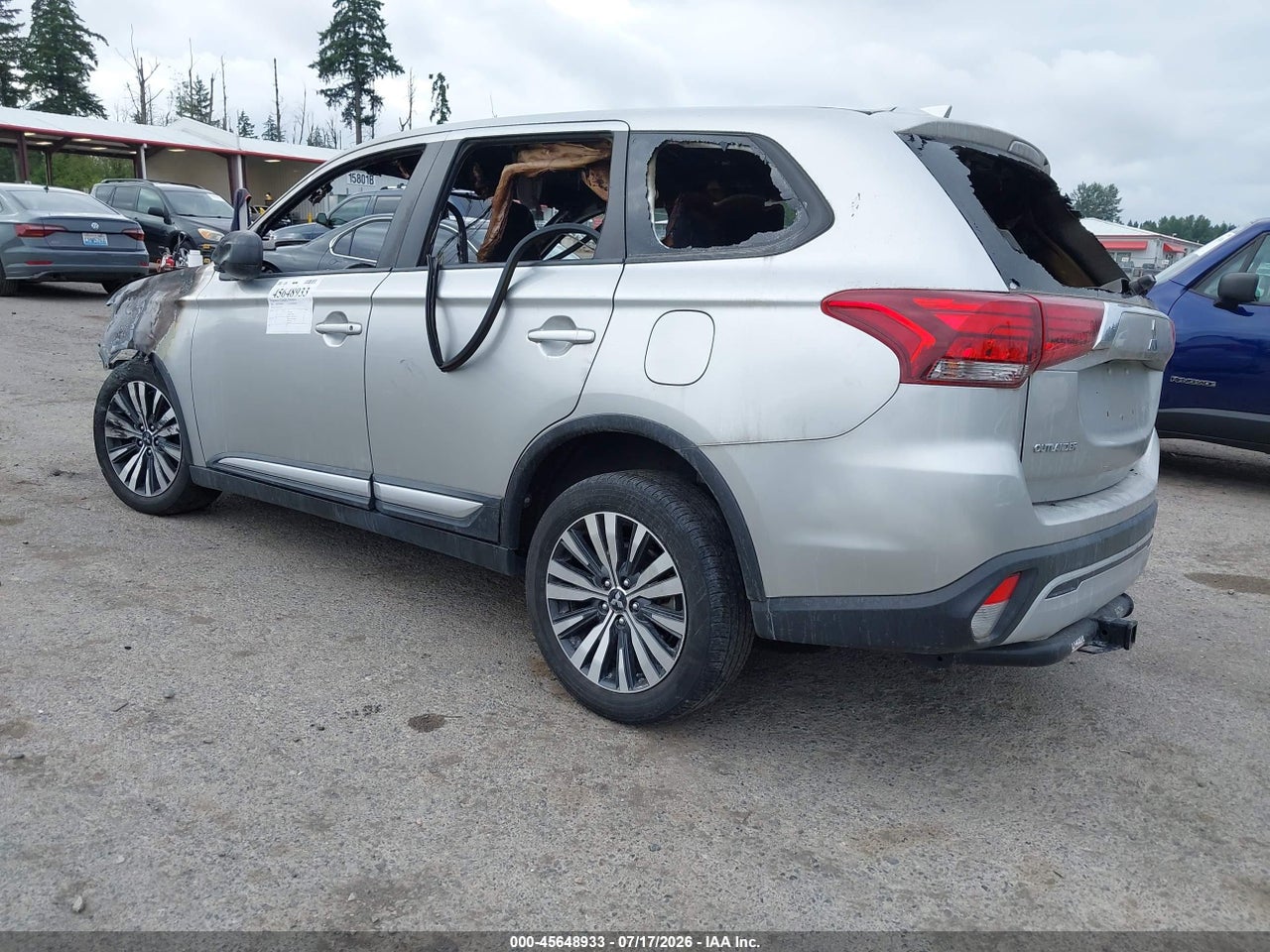 2020 MITSUBISHI OUTLANDER ES 2.4 S-AWC · 3/11