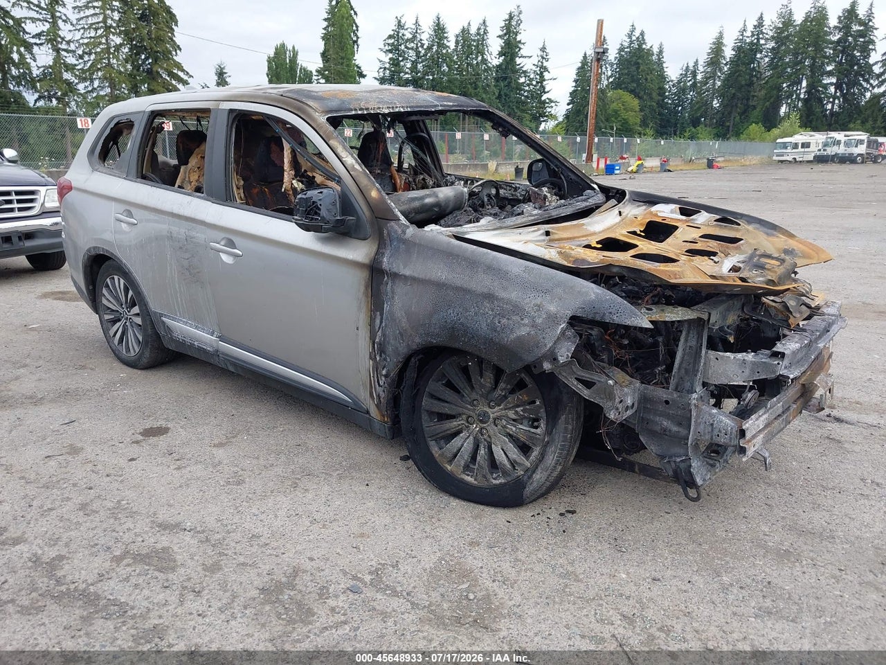 JA4AZ3A38LZ****** · 2020 MITSUBISHI OUTLANDER ES 2.4 S-AWC