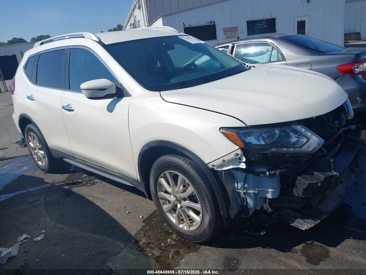 5N1AT2MV5JC****** · 2018 NISSAN ROGUE SV