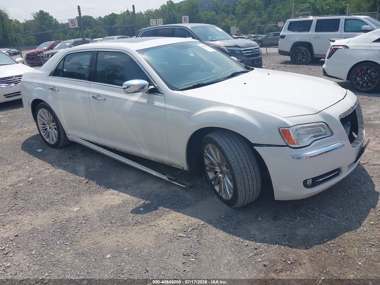 2C3CA5CG1BH****** · 2011 CHRYSLER 300 LIMITED
