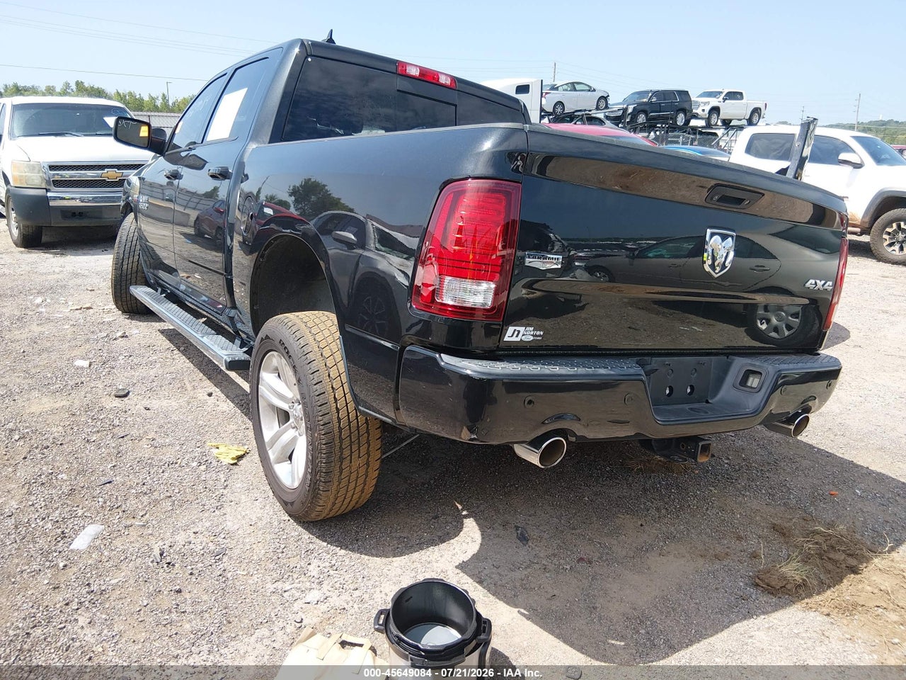 2016 RAM 1500 SPORT · 3/8