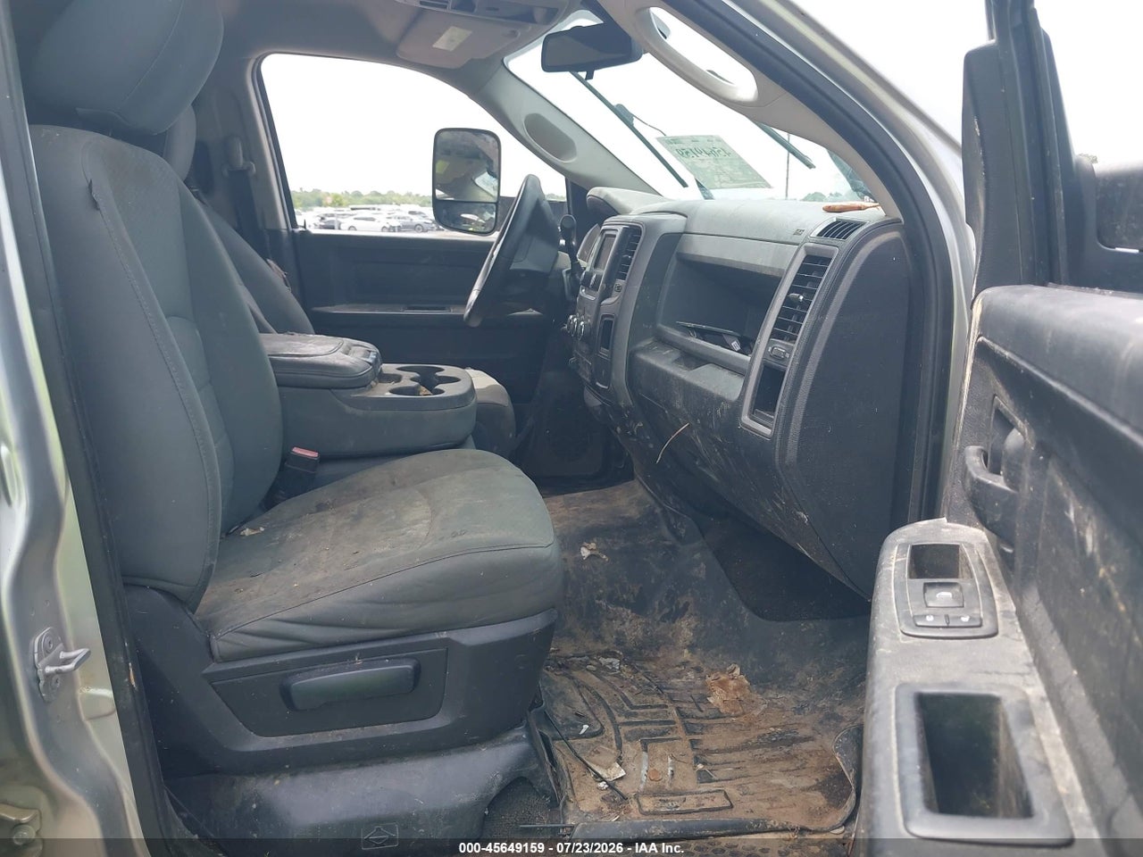 2014 RAM 2500 TRADESMAN · 5/6