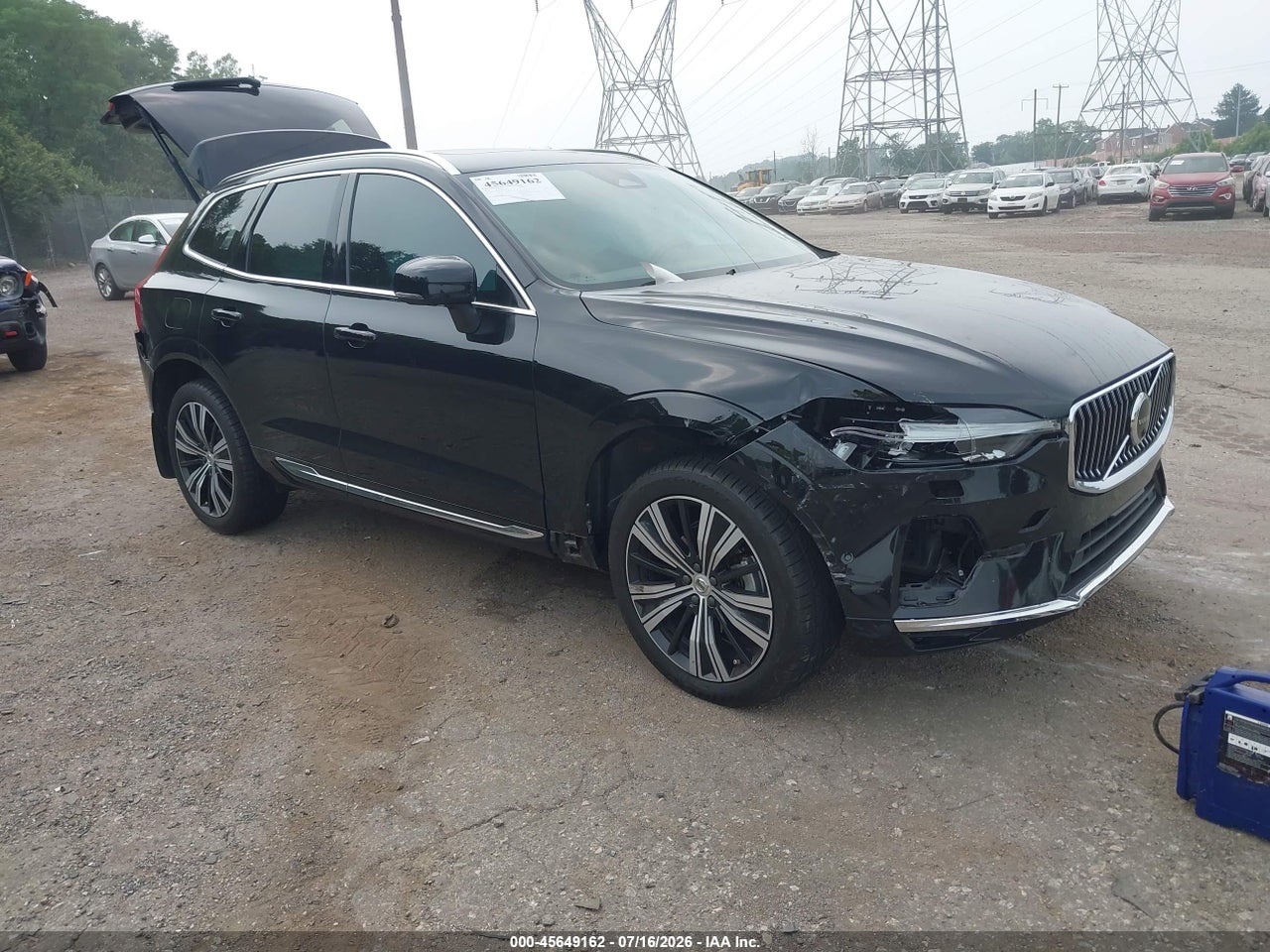 YV4L12RL6N1****** · 2022 VOLVO XC60 B5 INSCRIPTION
