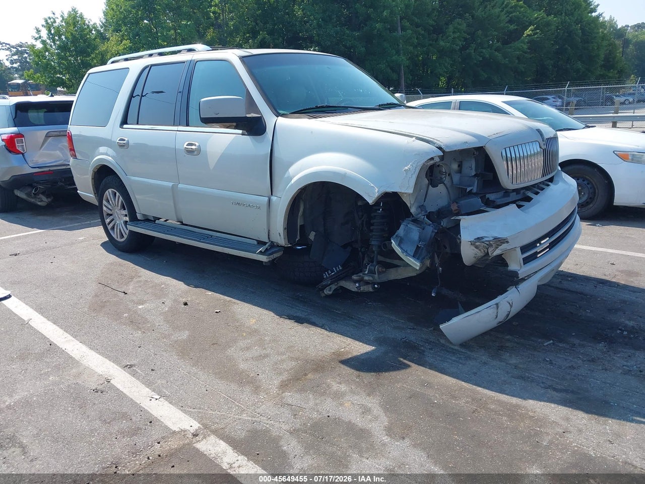 5LMFU27535L****** · 2005 LINCOLN NAVIGATOR