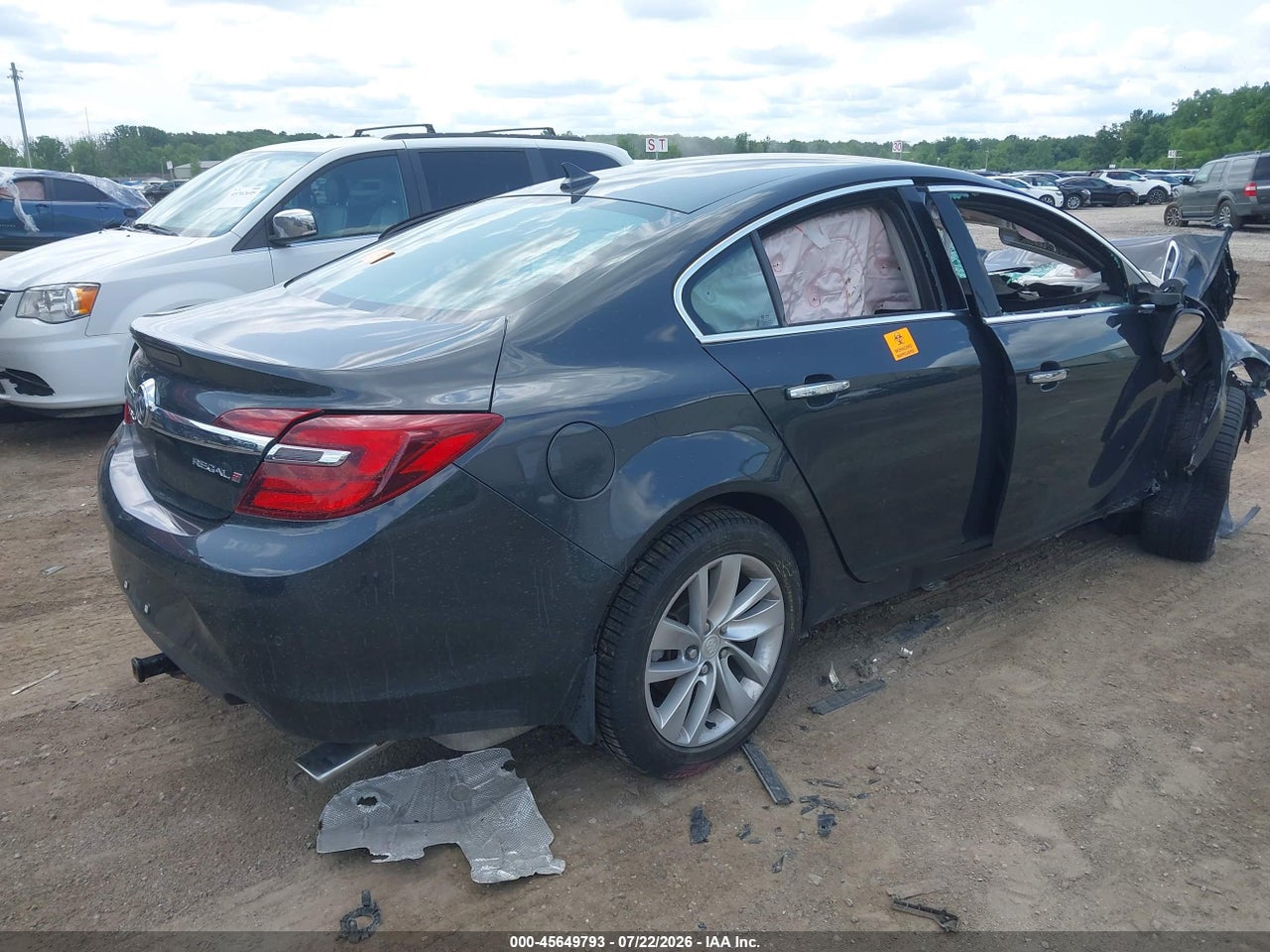 2014 BUICK REGAL TURBO/E-ASSIST PREMIUM I · 4/11