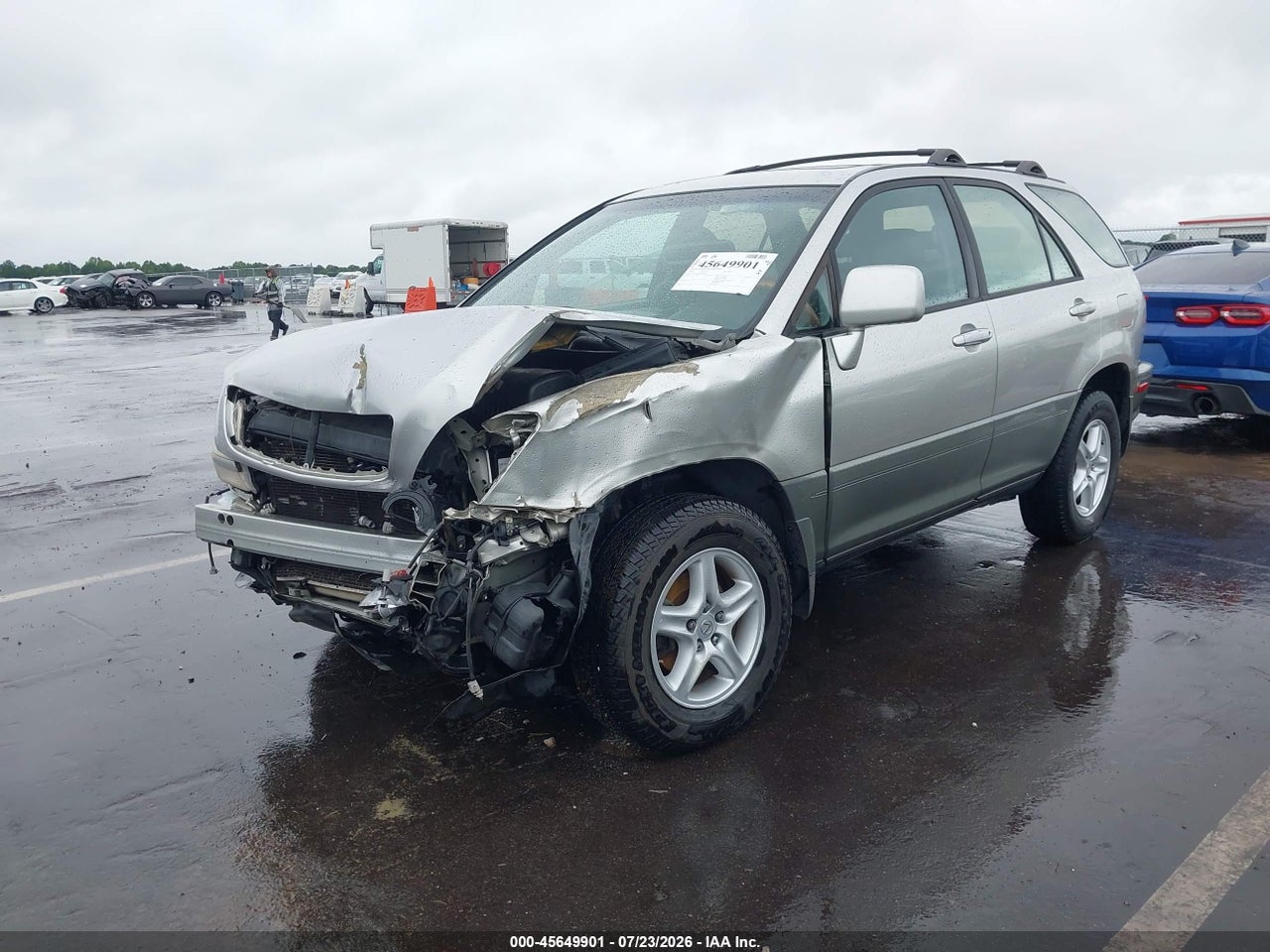 2001 LEXUS RX 300 · 2/10