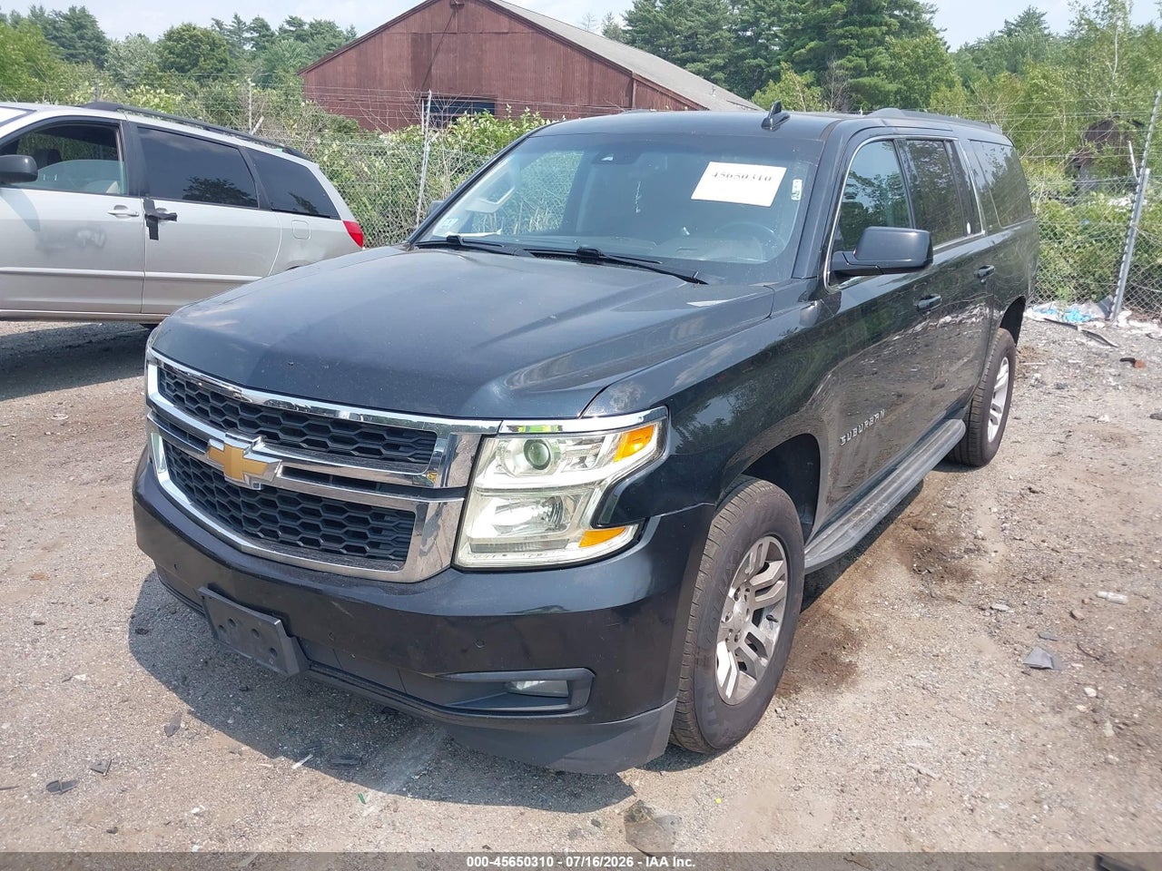 2017 CHEVROLET SUBURBAN LT · 2/11
