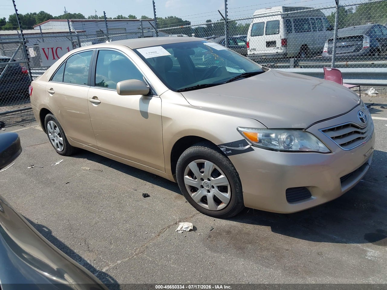 4T1BF3EK2AU****** · 2010 TOYOTA CAMRY LE