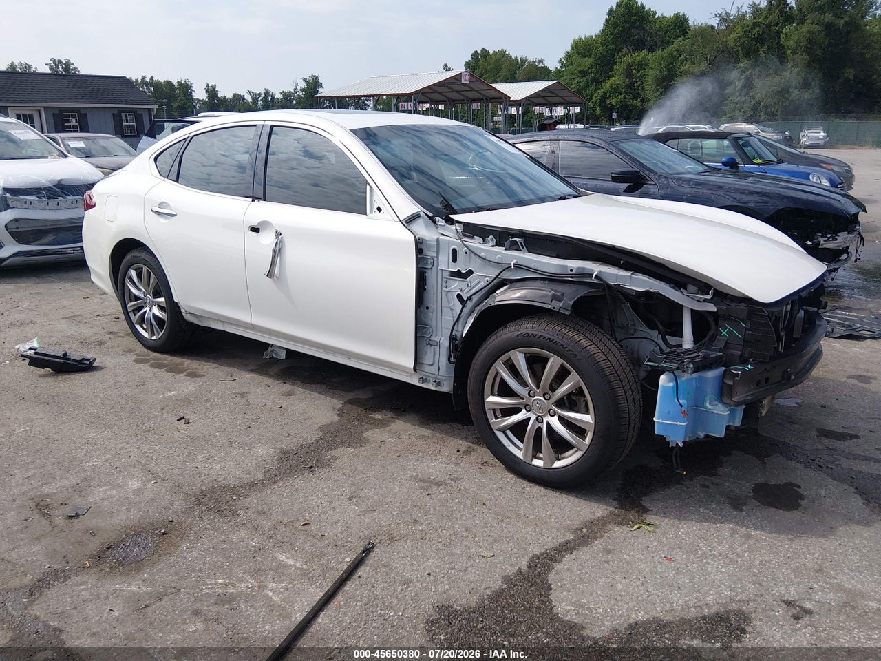 JN1BY1AR2FM****** · 2015 INFINITI Q70 3.7X