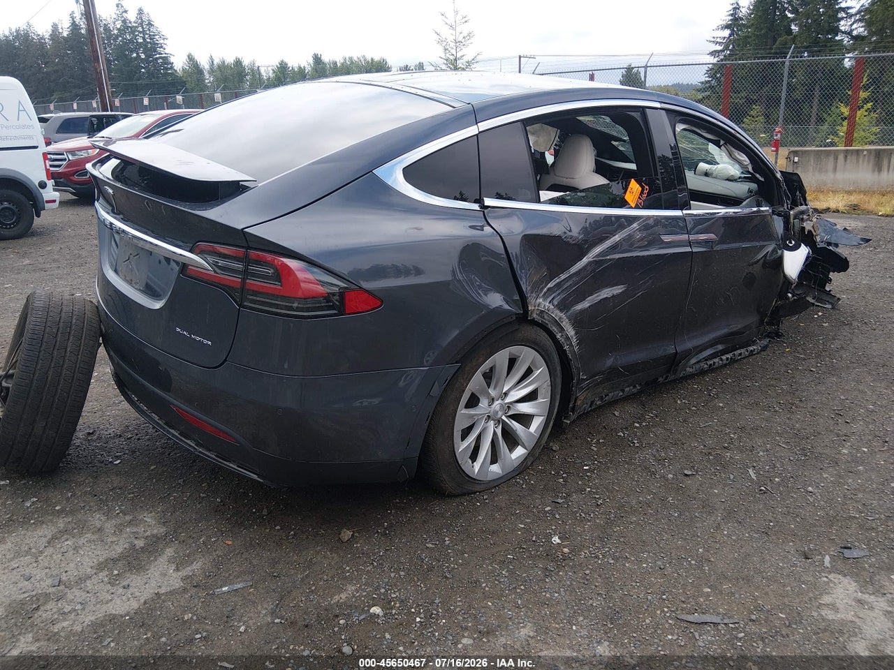 2020 TESLA MODEL X LONG RANGE DUAL MOTOR ALL-WHEEL DRIVE/LONG RANGE PLUS DUAL MOTOR ALL-WHEEL DRIVE · 4/11