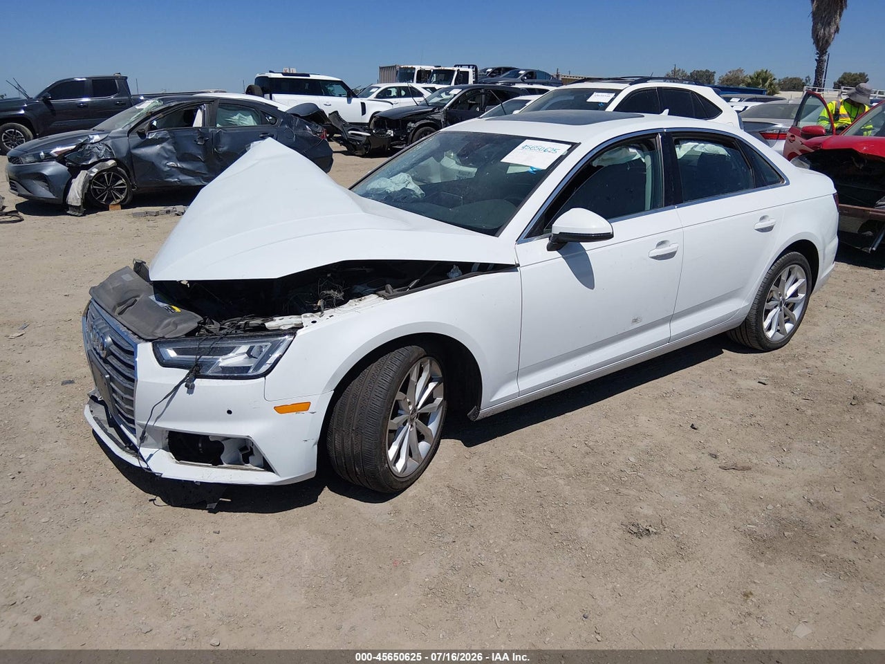 2019 AUDI A4 40 PREMIUM · 2/11