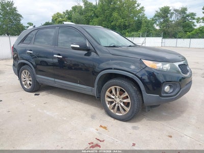 5XYKU4A16BG****** · 2011 KIA SORENTO EX