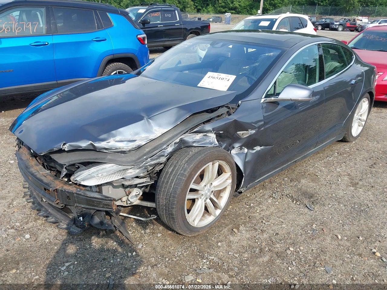2015 TESLA MODEL S 70D/85D/P85D · 2/11