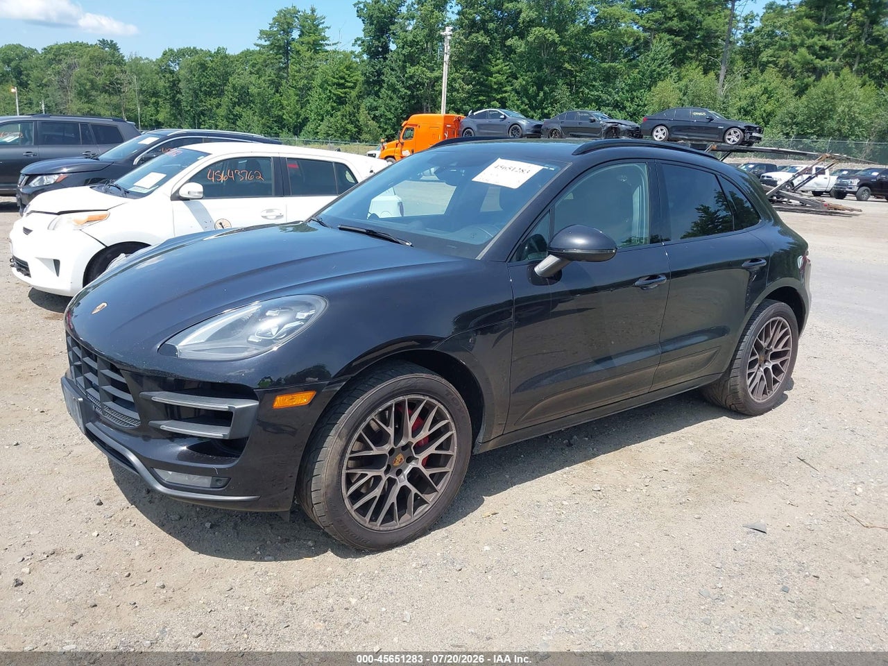 2017 PORSCHE MACAN TURBO · 2/11