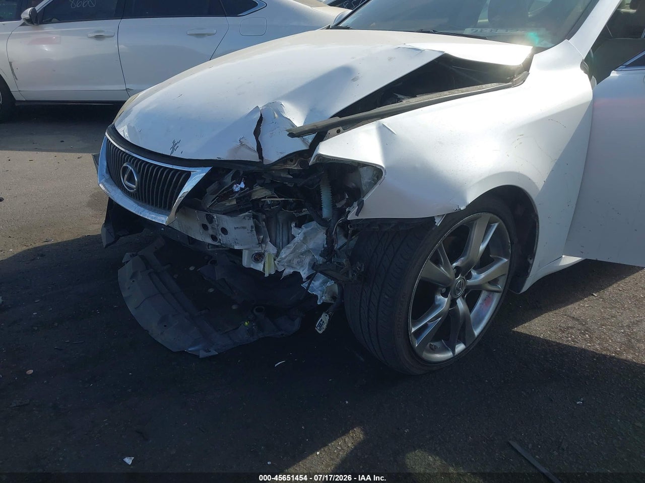 2009 LEXUS IS 250   · 6/11