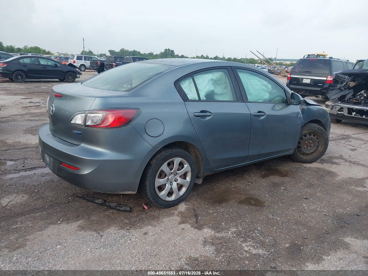 2013 MAZDA MAZDA3 I SPORT · 4/11