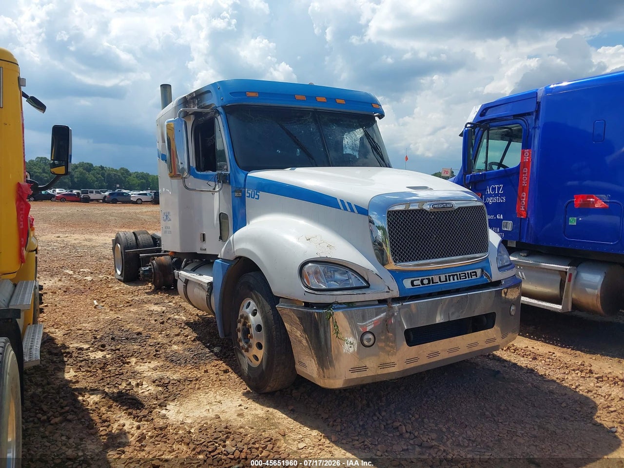 1FUJA6CK65L****** · 2005 FREIGHTLINER CONVENTIONAL COLUMBIA
