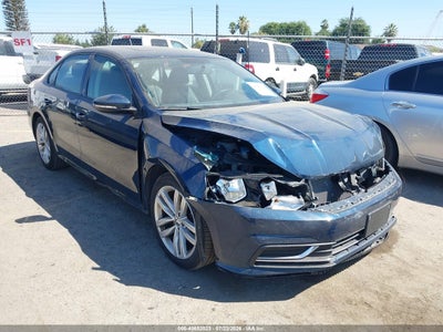 1VWLA7A3XKC****** · 2019 VOLKSWAGEN PASSAT 2.0T WOLFSBURG EDITION
