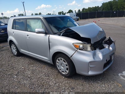JTLZE4FE1FJ****** · 2015 SCION XB