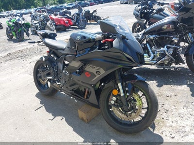 JYARM38E3SA****** · 2025 YAMAHA YZFR7