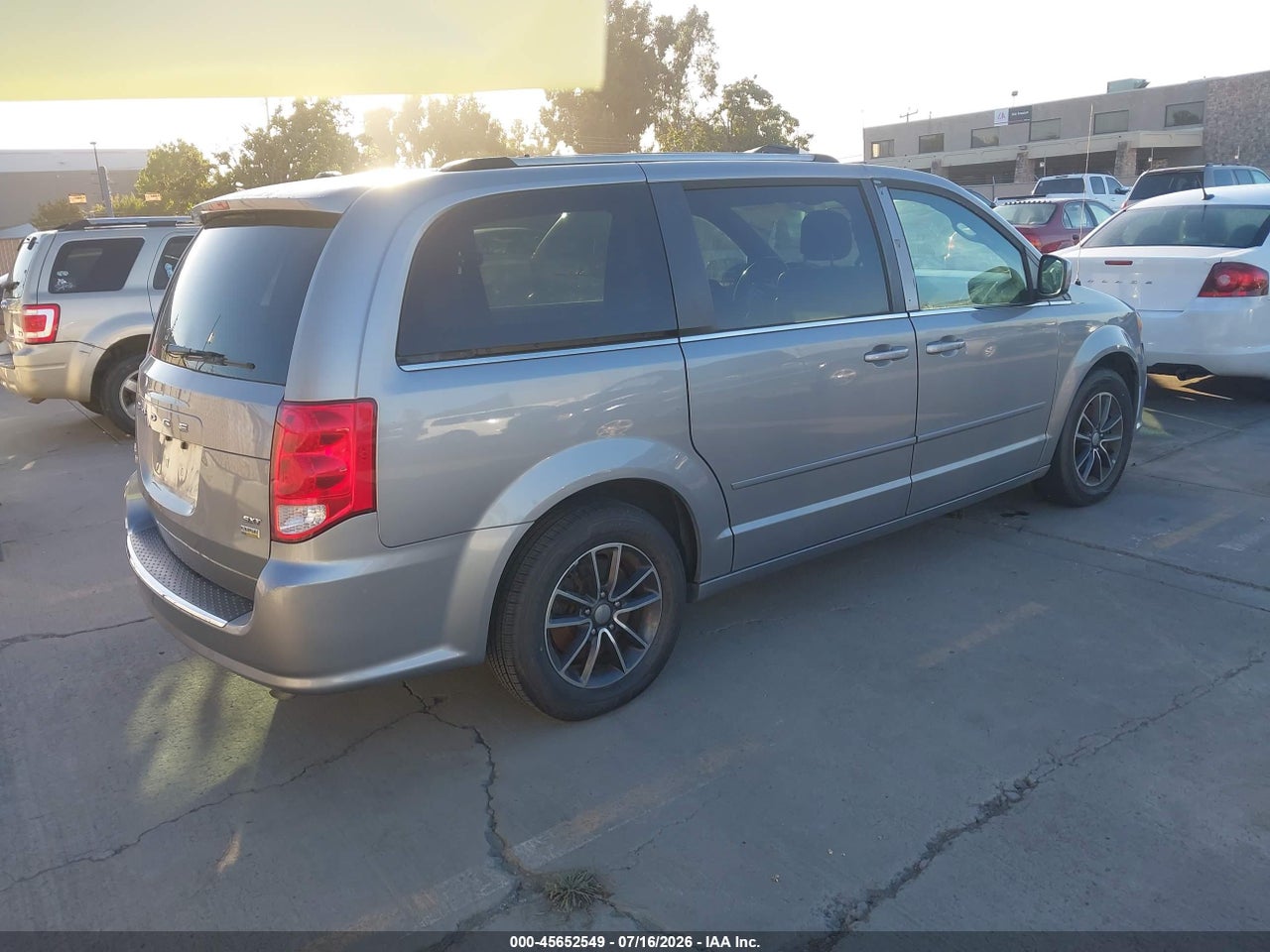 2017 DODGE GRAND CARAVAN SXT · 4/11