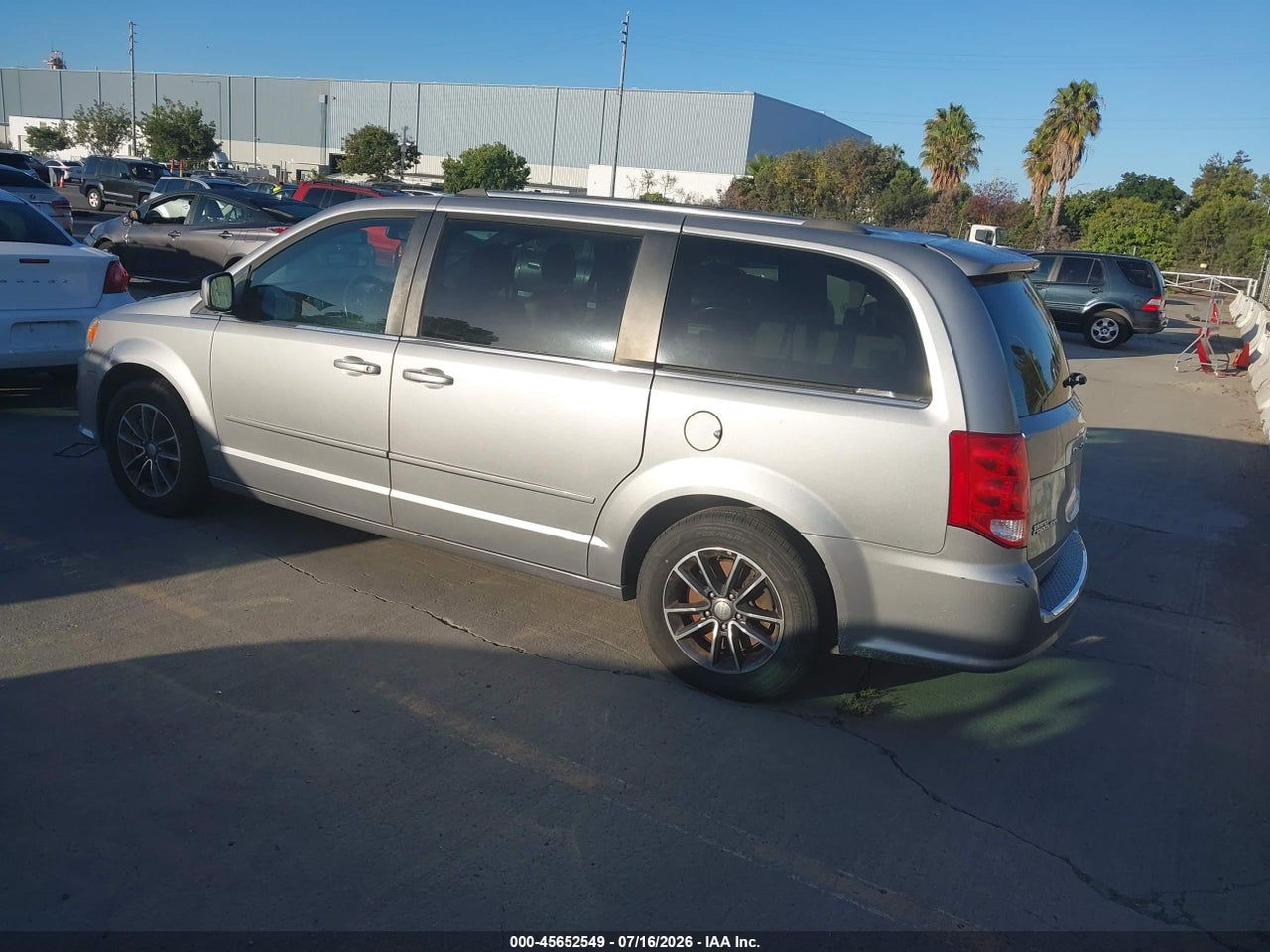 2017 DODGE GRAND CARAVAN SXT · 3/11