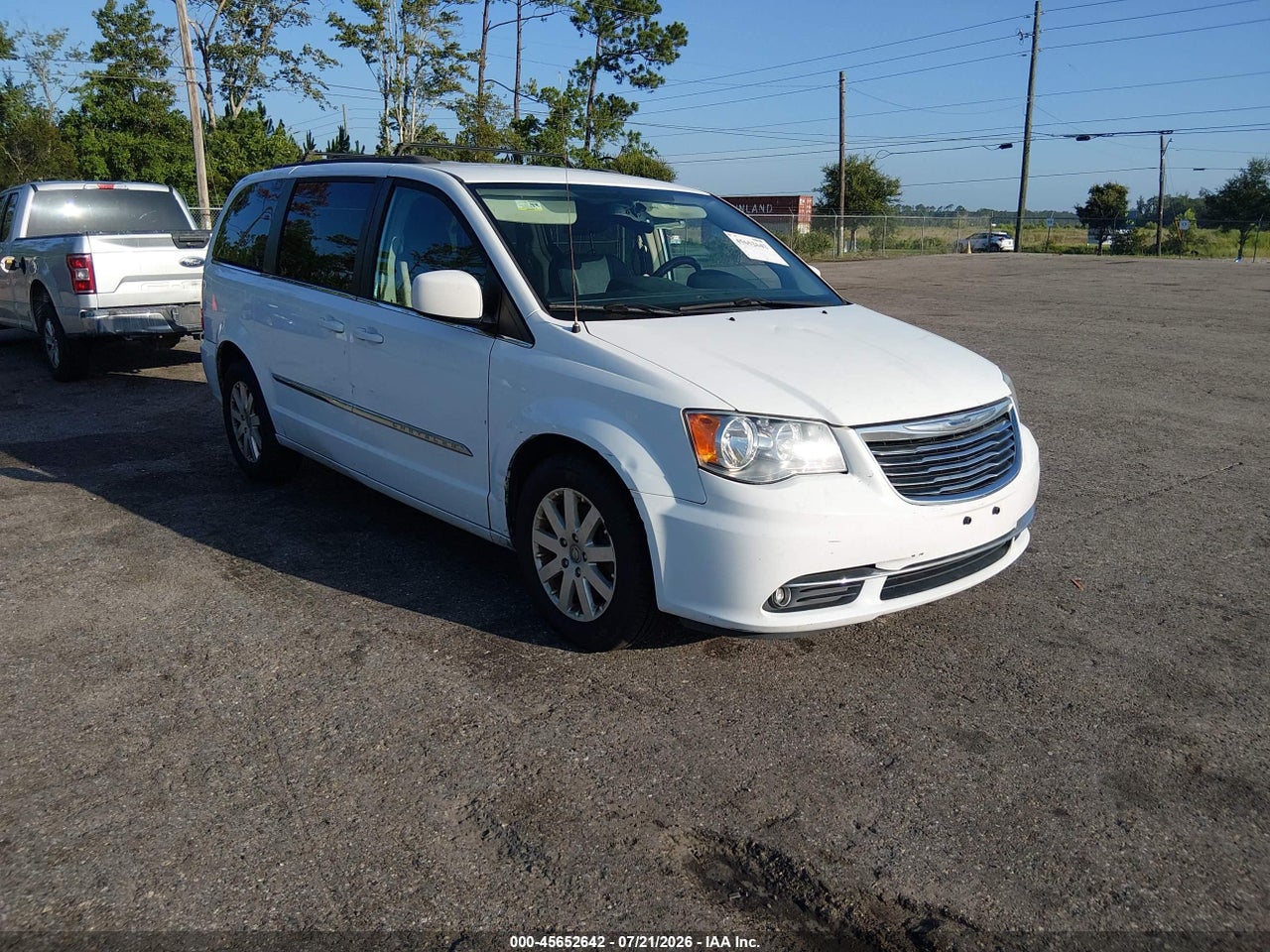 2C4RC1BGXGR****** · 2016 CHRYSLER TOWN &amp; COUNTRY TOURING