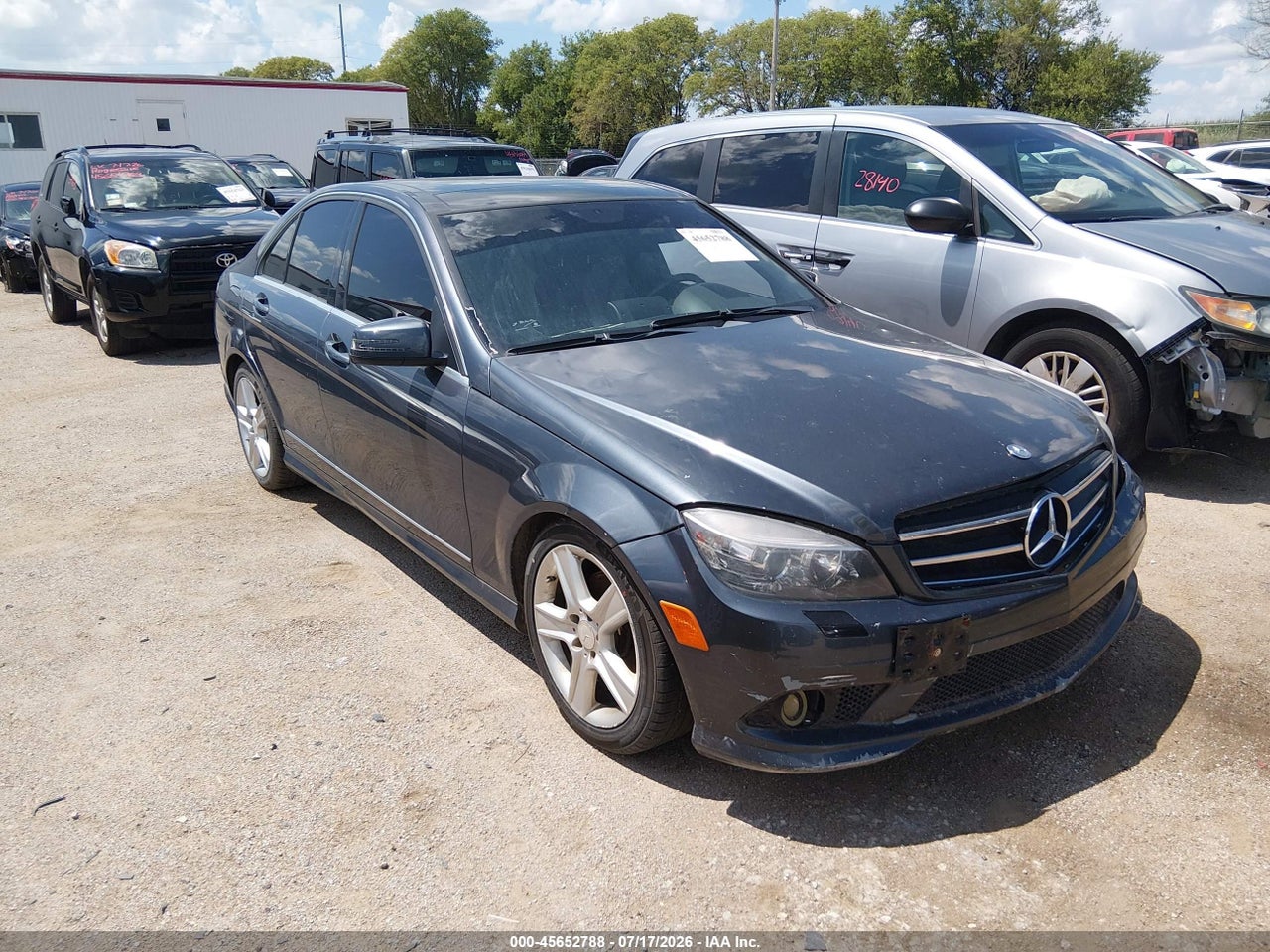 WDDGF8BB5BR****** · 2011 MERCEDES-BENZ C 300 LUXURY 4MATIC/SPORT 4MATIC