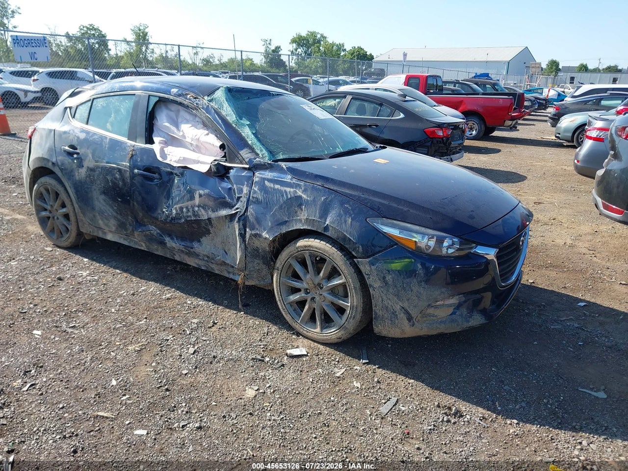 3MZBN1L39JM****** · 2018 MAZDA MAZDA3 TOURING