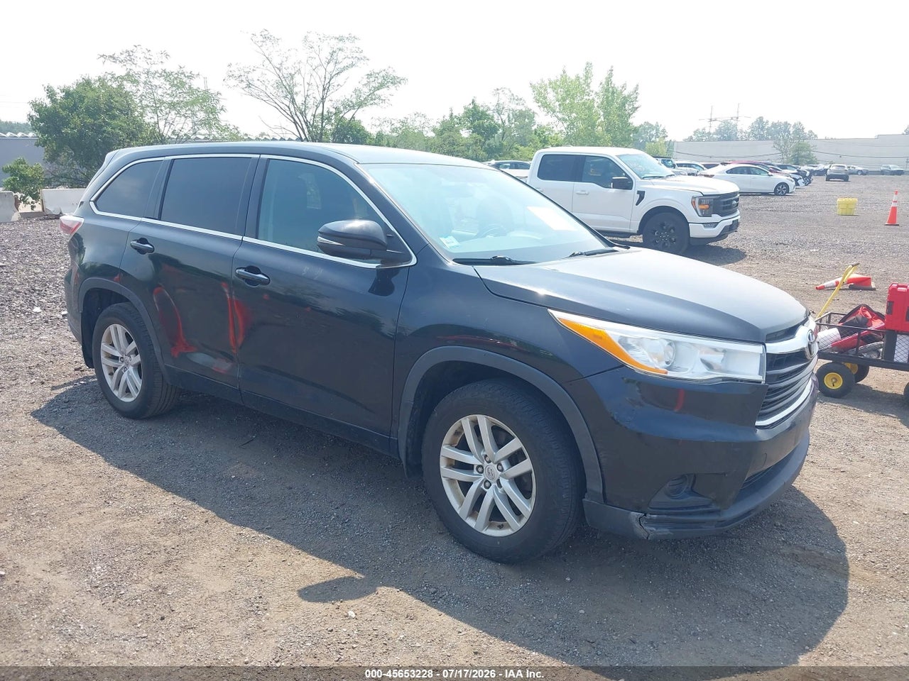 5TDBKRFH2FS****** · 2015 TOYOTA HIGHLANDER LE V6