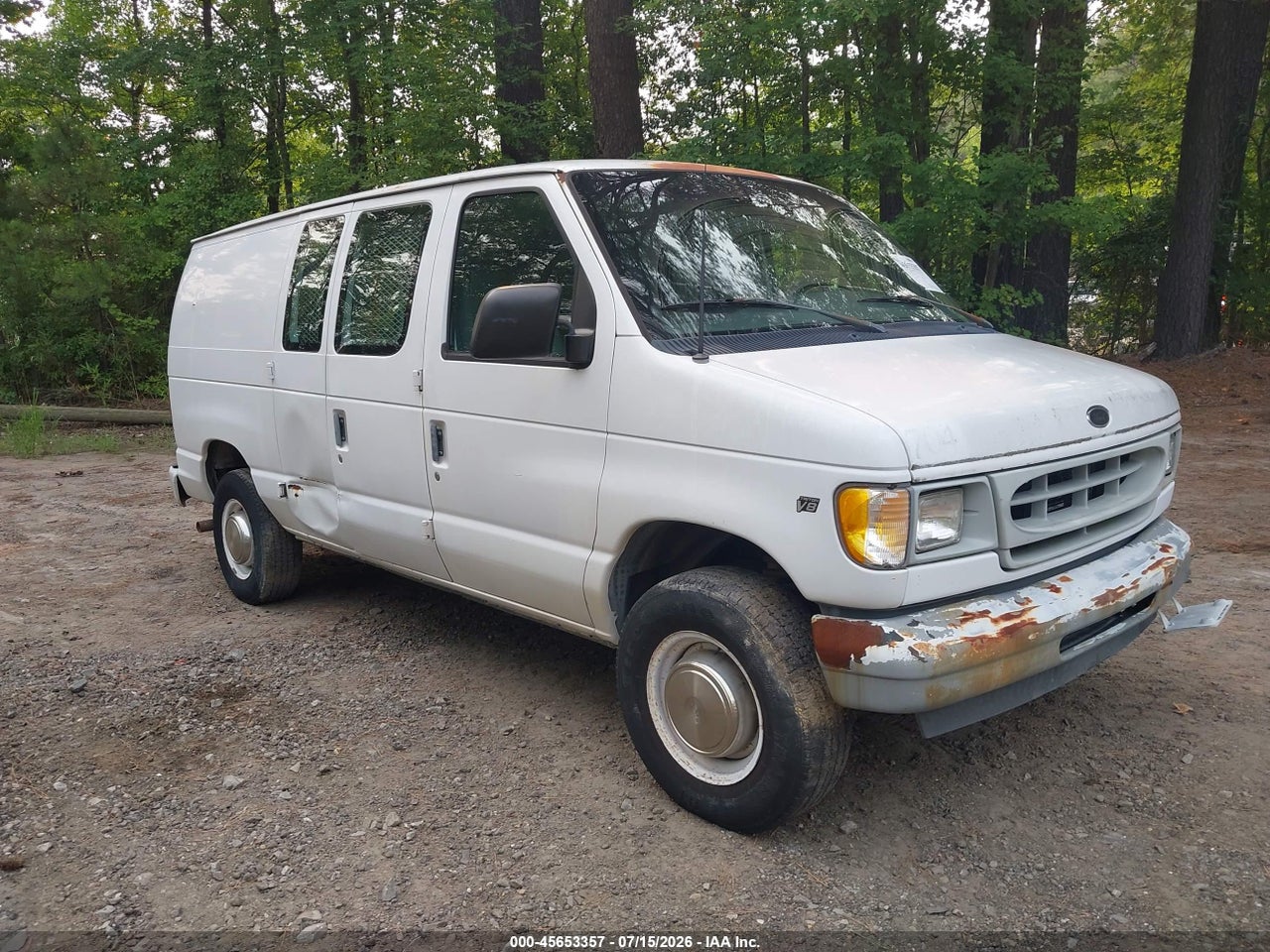 1FTNE24L72H****** · 2002 FORD E-250 COMMERCIAL/RECREATIONAL
