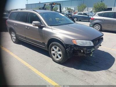 2008 VOLVO XC70 3.2