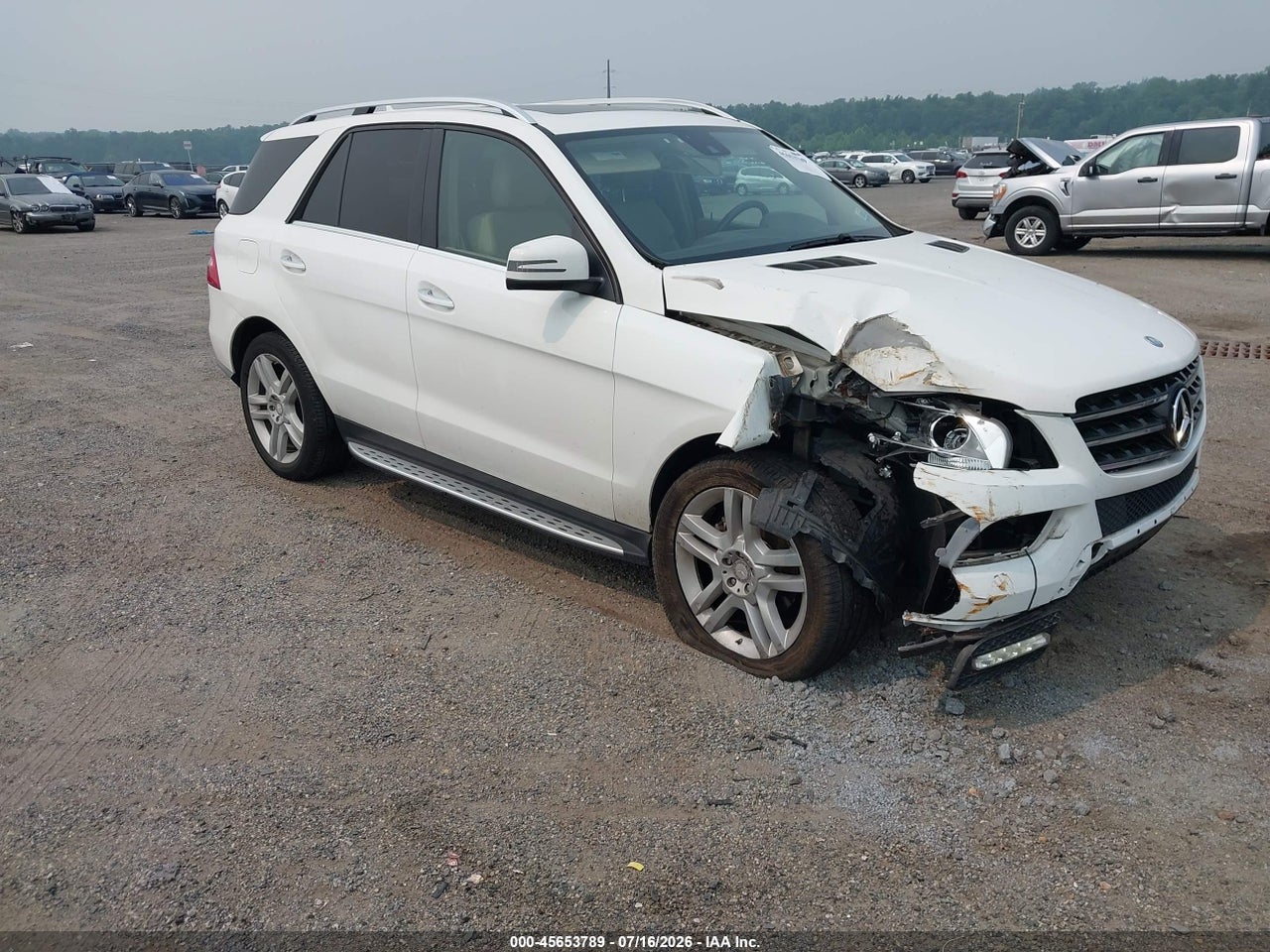 4JGDA5JB7EA****** · 2014 MERCEDES-BENZ ML 350