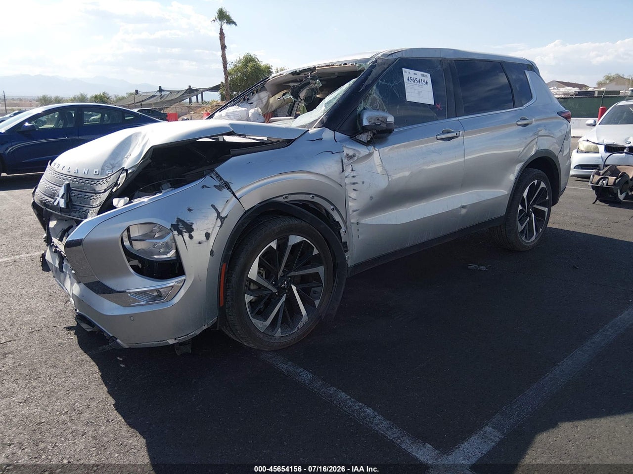 2022 MITSUBISHI OUTLANDER BLACK EDITION 2WD/SE 2.5 2WD/SE LAUNCH EDITION 2WD · 2/10