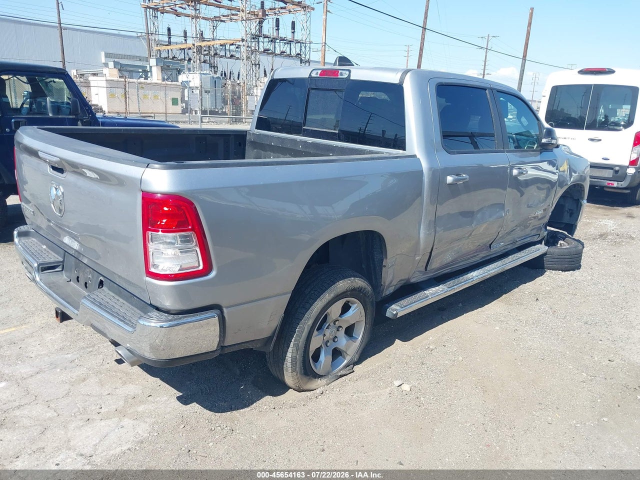 2022 RAM 1500 BIG HORN  4X2 5'7 BOX · 4/11