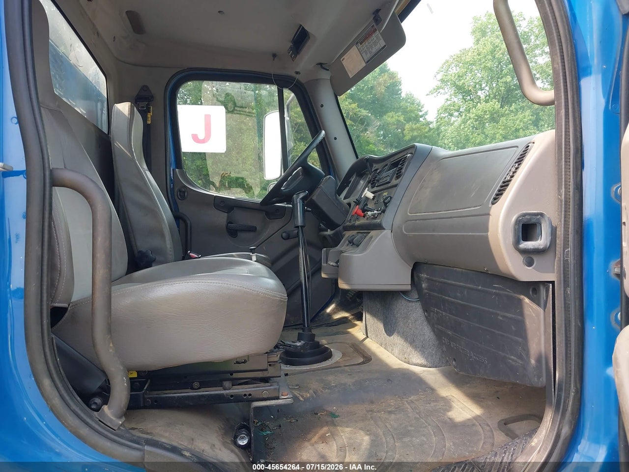 2009 FREIGHTLINER M2 112V HEAVY DUTY · 5/11