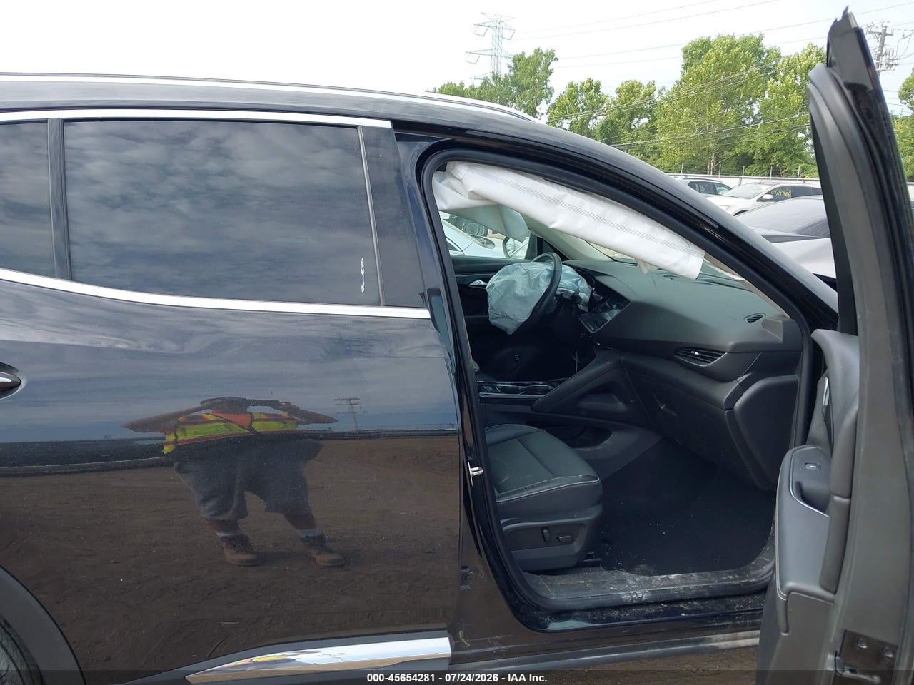 2023 BUICK ENVISION ESSENCE AWD · 5/11