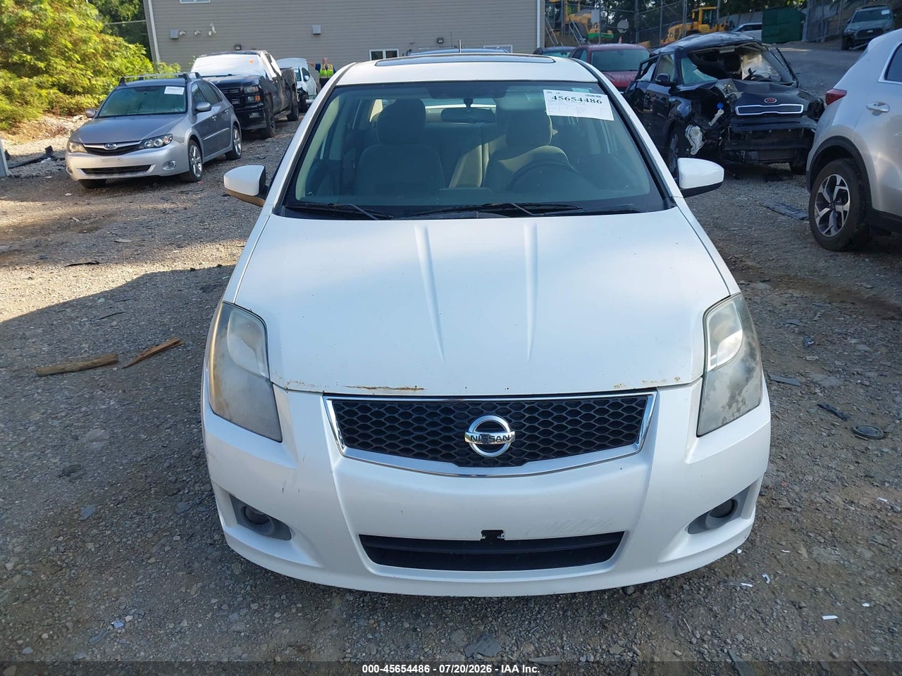 2012 NISSAN SENTRA 2.0 SR · 6/11