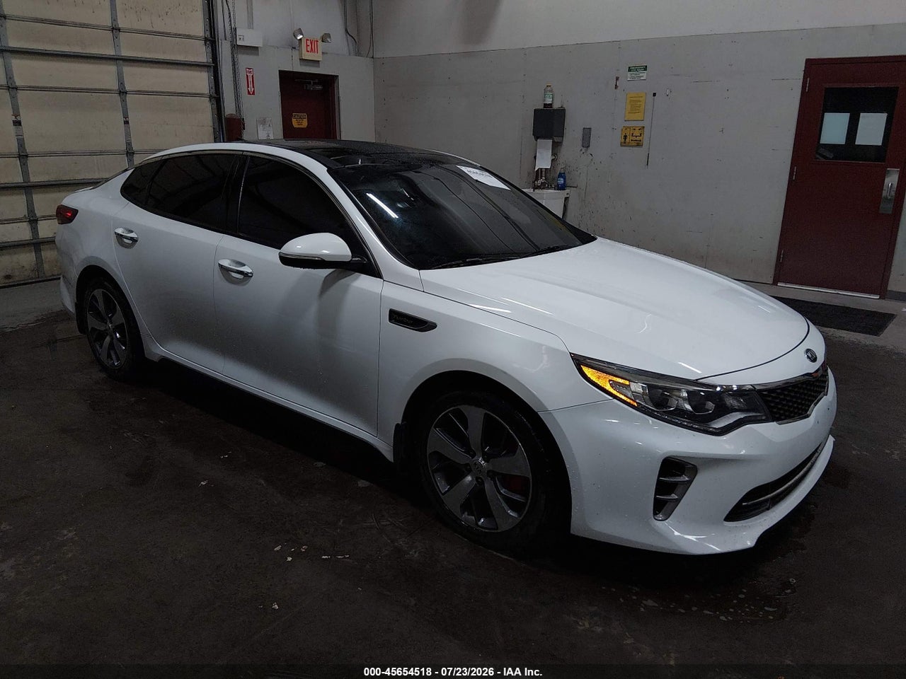 5XXGW4L2XHG****** · 2017 KIA OPTIMA SX TURBO
