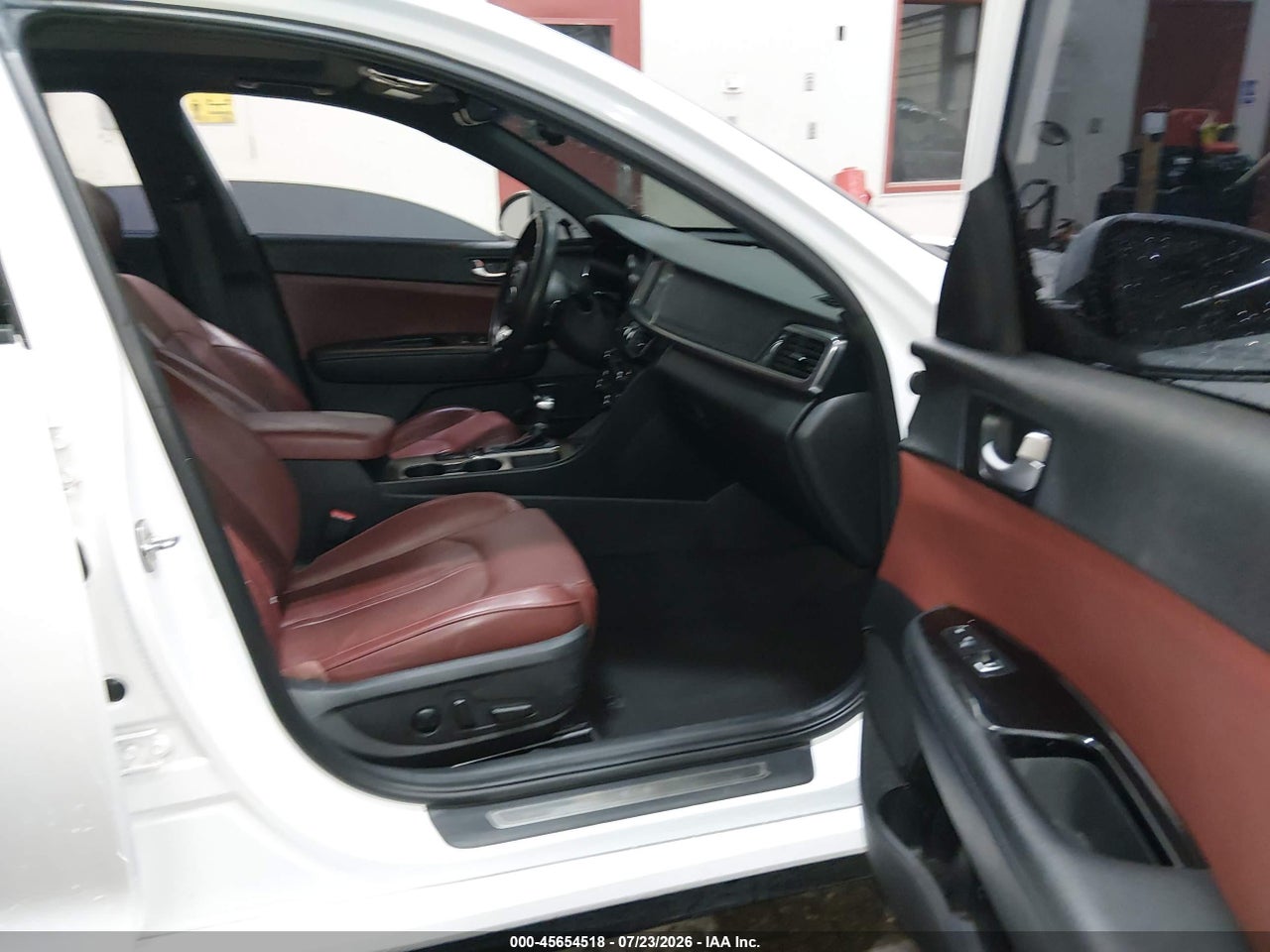 2017 KIA OPTIMA SX TURBO · 5/11